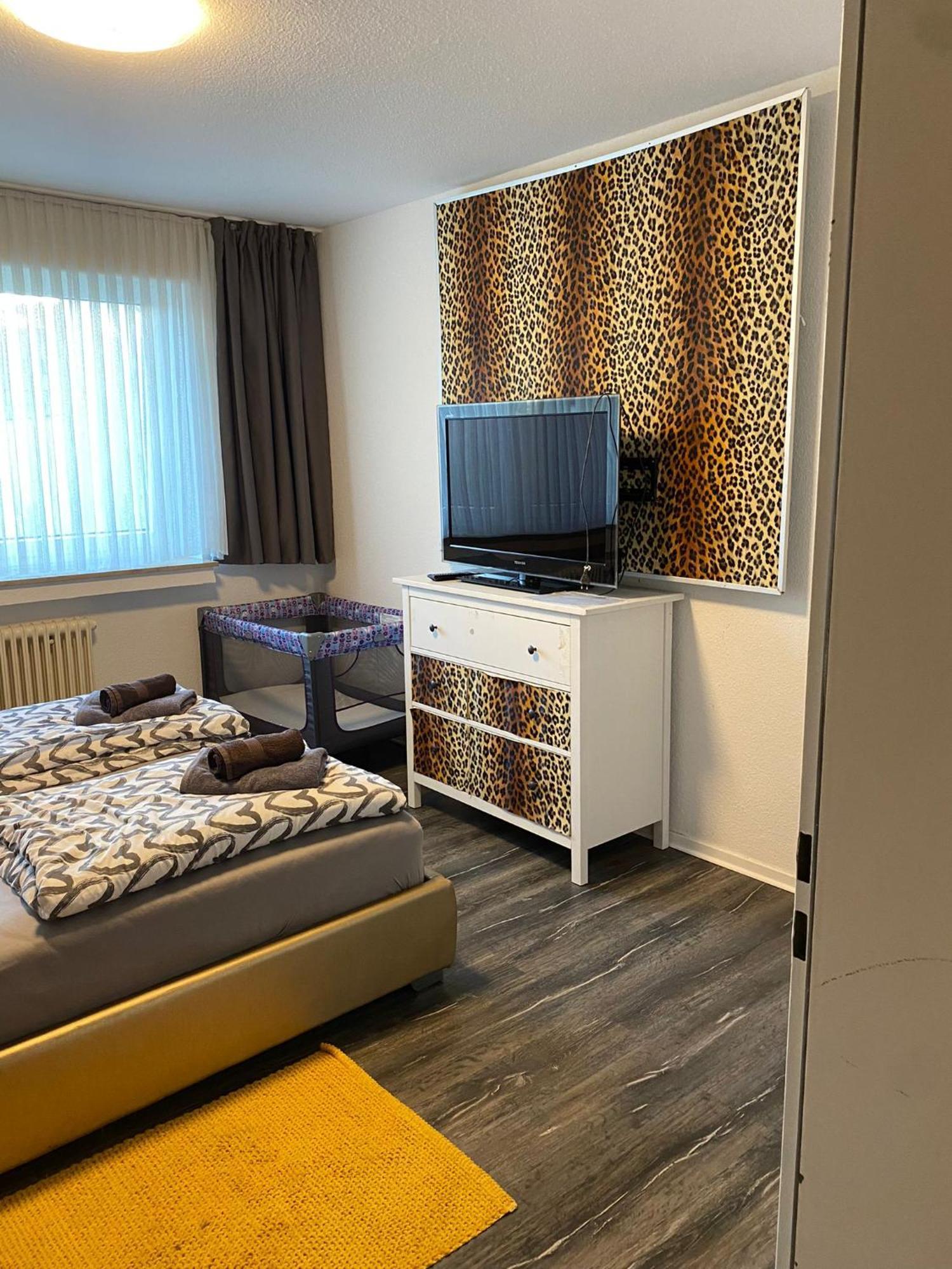 Apartment Dusseldorf-South - Self Check-In Bagian luar foto